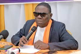 GBI DE FER : L'AMALGAME POLITICO-PHILANTROPHIQUE