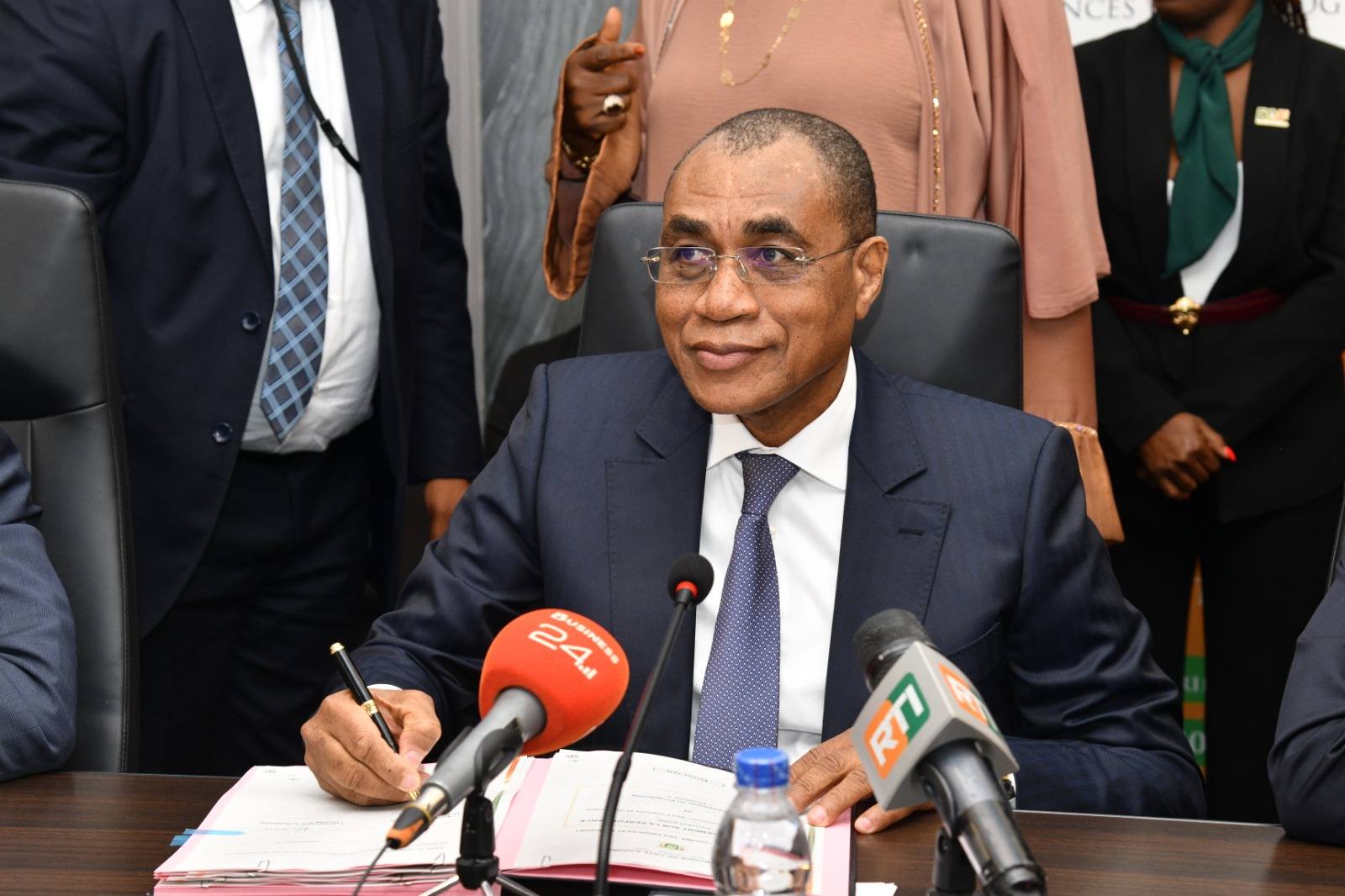 PERFORMANCE ÉCONOMIQUE 2026 : ADAMA COULIBALY MET LES FINANCES PUBLIQUES AU RÉGIME DES RÉSULTATS