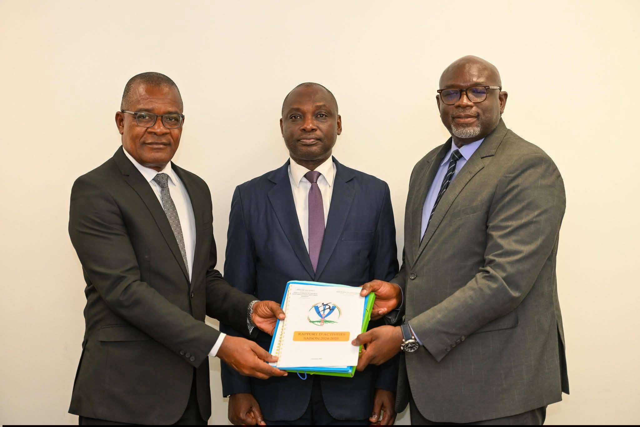 MINISTÈRE DES SPORTS: LA DGSVF ET L'OISSU CHANGENT DE MAINS