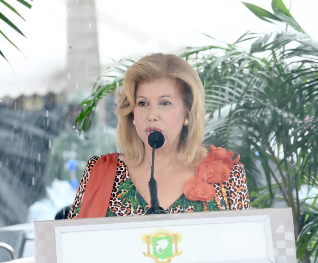 JOURNÉE INTERNATIONALE DE LA FEMME:DOMINIQUE OUATTARA DÉBLOQUE 500 MILLIONS FCFA POUR LES FEMMES ENTREPRENEURES