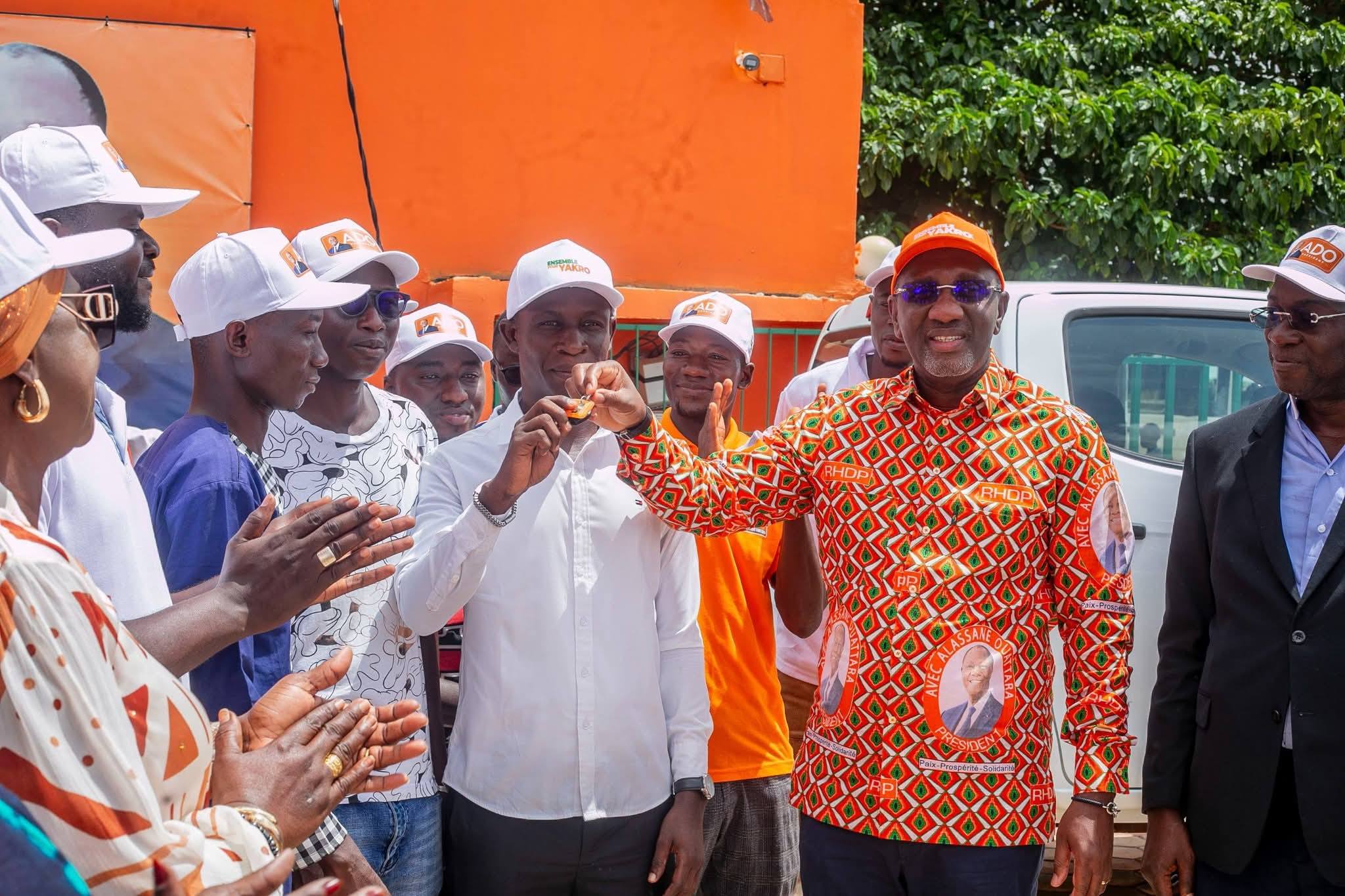 RHDP YAMOUSSOUKRO : SOULEYMANE DIARRASSOUBA ÉQUIPE LES JEUNES AU NOM DU PRÉSIDENT DU PARTI