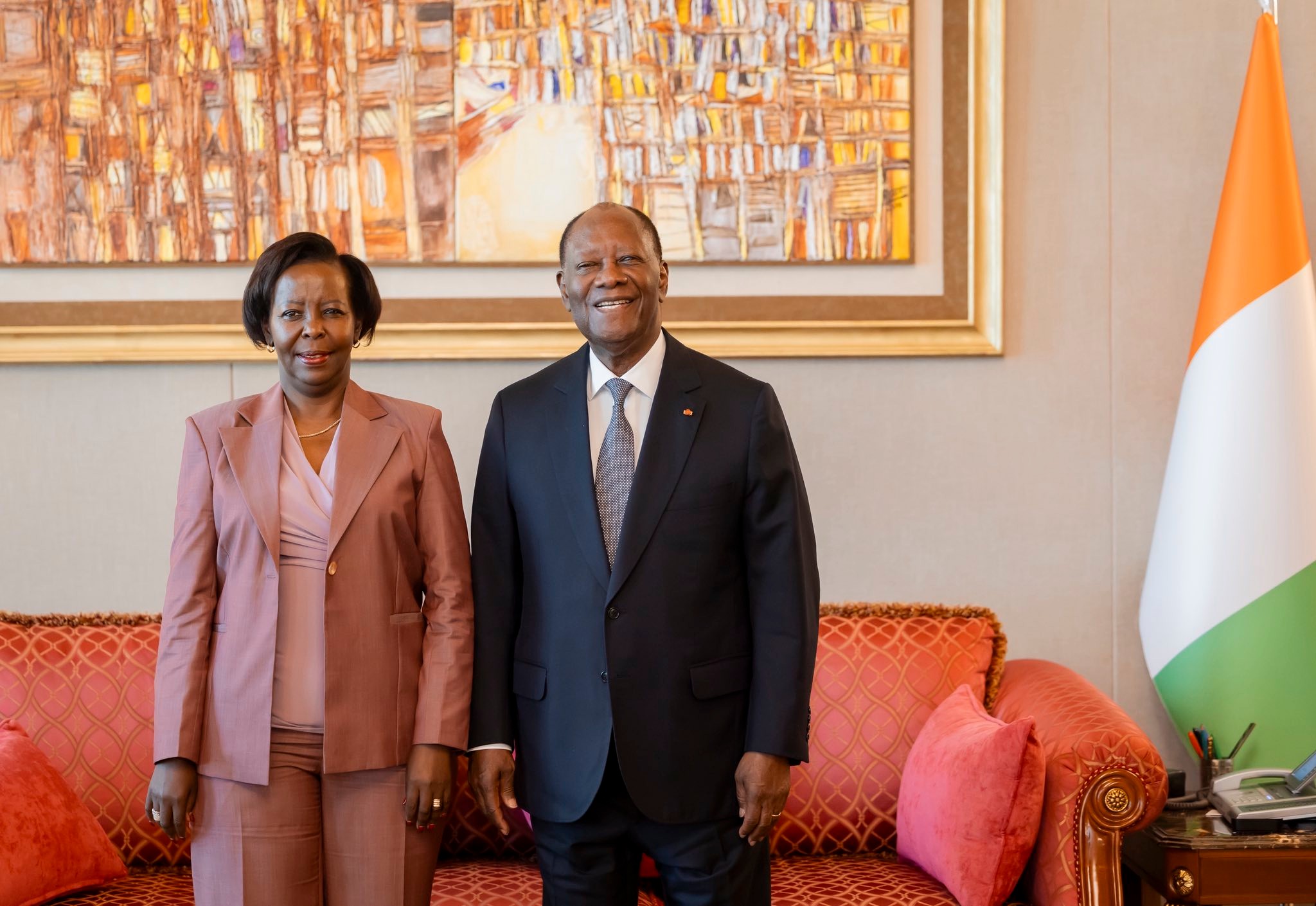 COOPÉRATION INTERNATIONALE : ALASSANE OUATTARA ET LOUISE MUSHIKIWABO RENFORCENT LE DIALOGUE AUTOUR DE LA FRANCOPHONIE