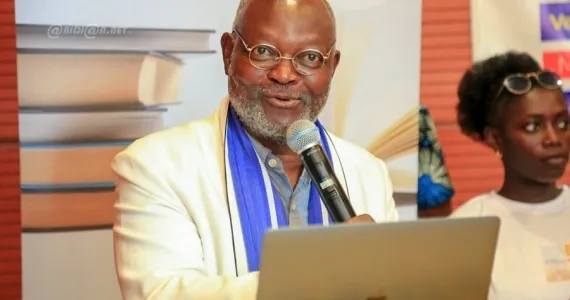 TIBURCE KOFFI REFUSE LA SURCONSÉCRATION ET PLAIDE POUR LA RELÈVE LITTÉRAIRE IVOIRIENNE