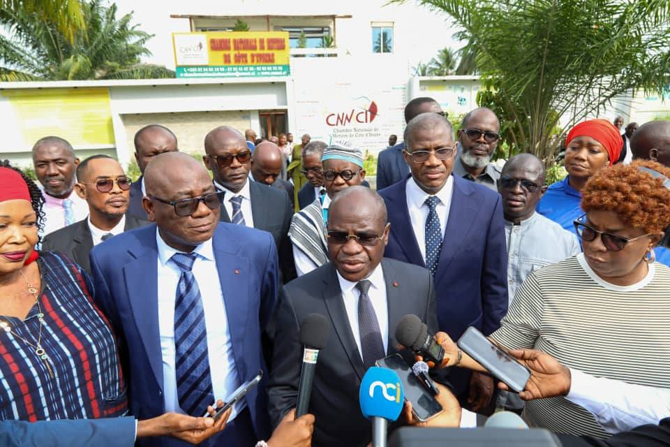 ARTISANAT IVOIRIEN : KALIL KONATÉ LANCE LA MARCHE VERS LA FORMALISATION DE 10 MILLIONS D’ACTEURS