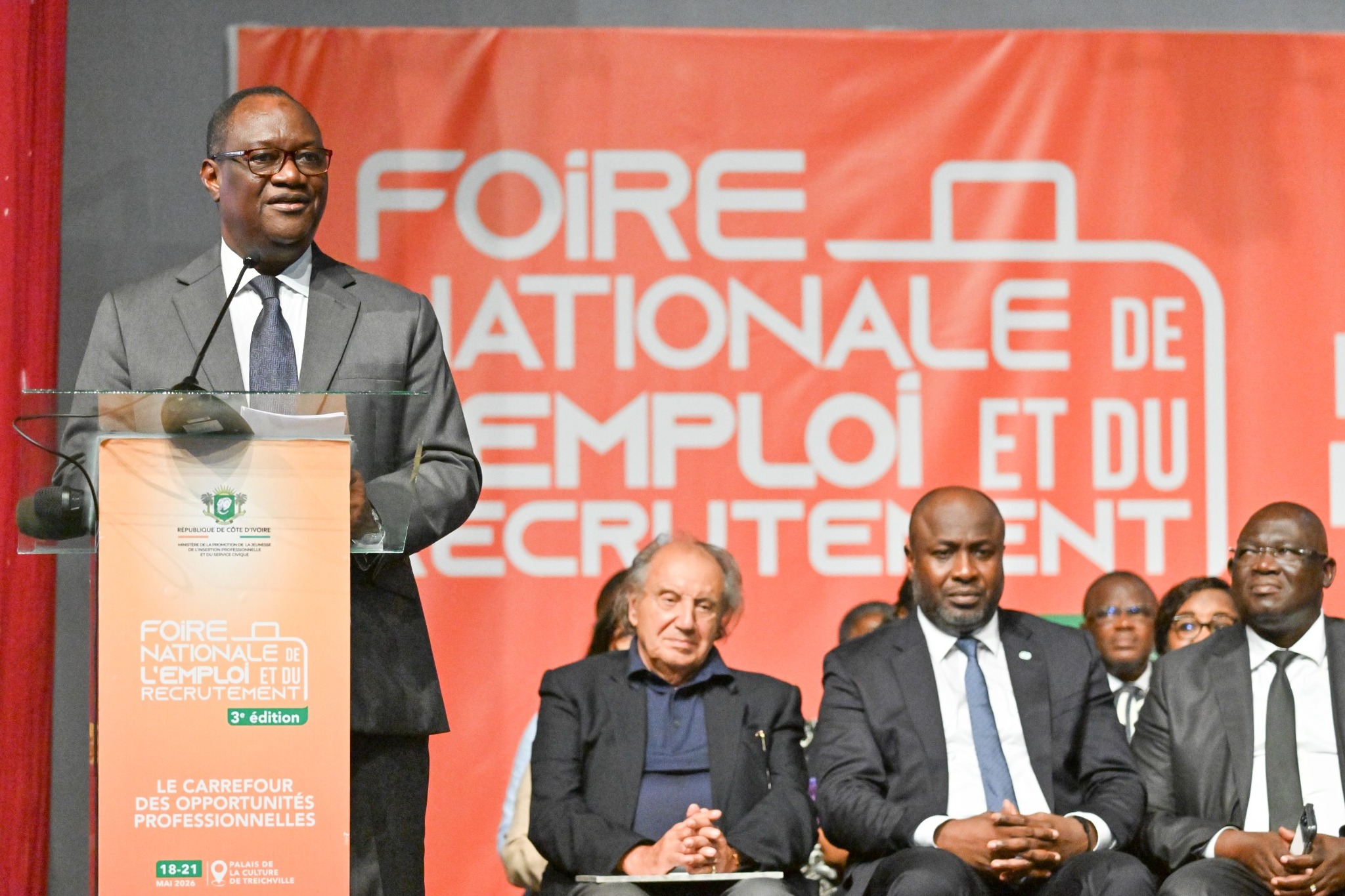 CLÔTURE DE LA FNER 2024 : L’ÉTAT VEUT TRANSFORMER LA CROISSANCE EN EMPLOIS POUR LES JEUNES