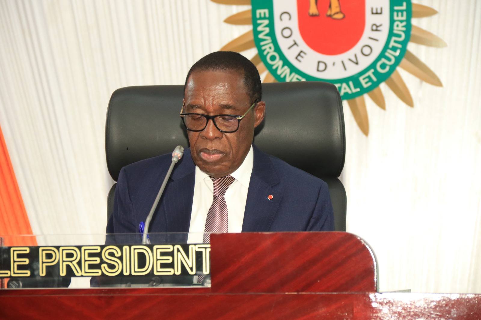 GOUVERNANCE PUBLIQUE EN CÔTE D’IVOIRE : LE CESEC MET EN LUMIÈRE LE RÔLE STRATÉGIQUE DES ORGANES DE CONTRÔLE