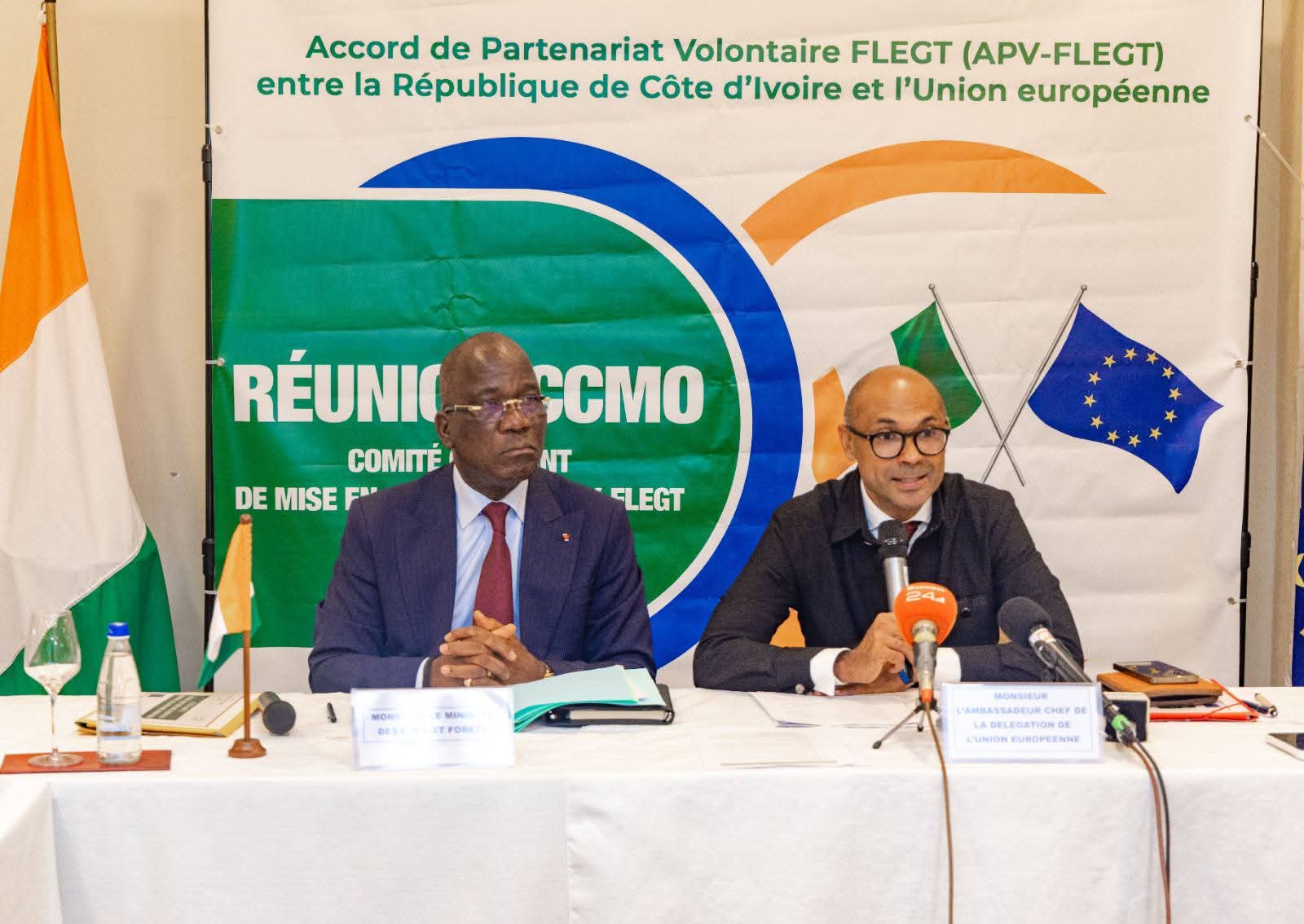 ENVIRONNEMENT : L’APV-FLEGT ENTRE EN PHASE OPÉRATIONNELLE AVEC LA PREMIÈRE RÉUNION DU COMITÉ CONJOINT