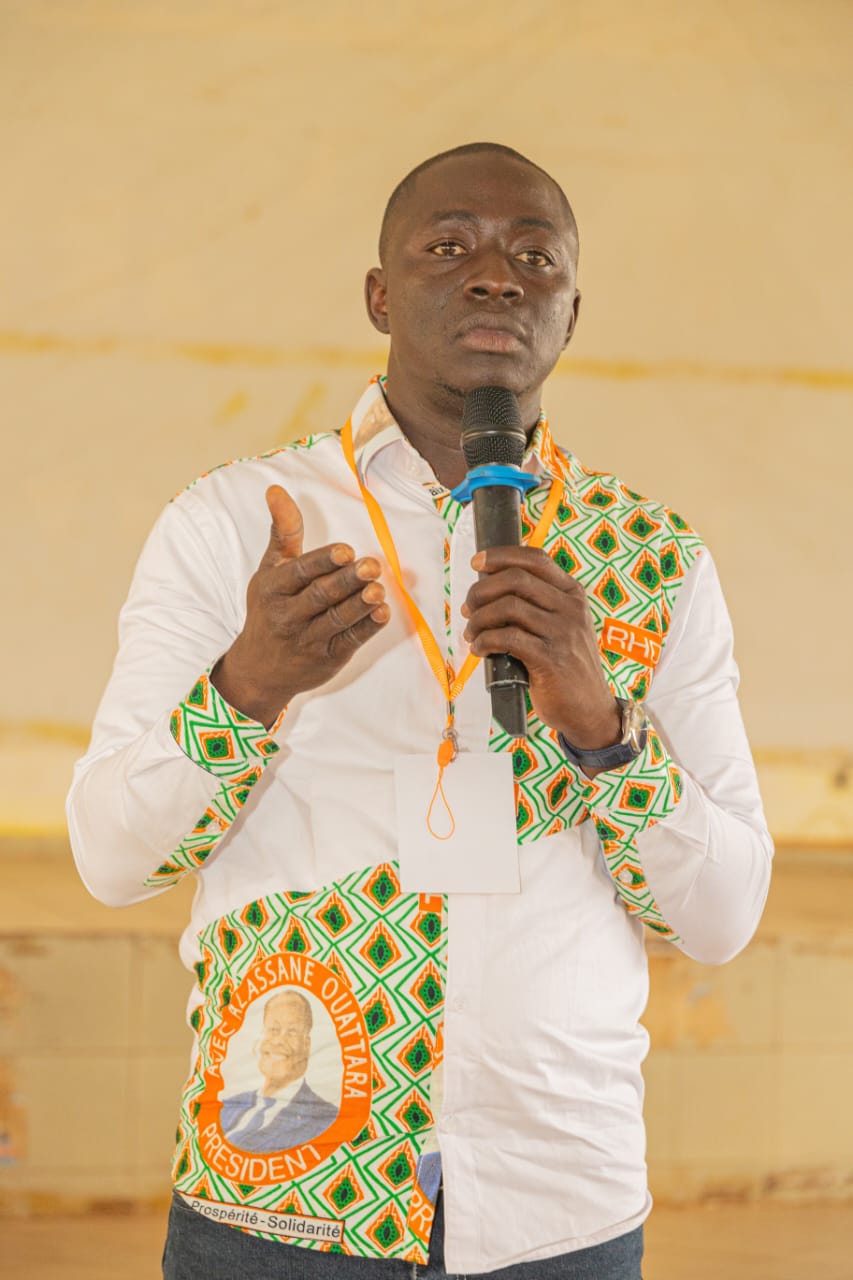 SÉMINAIRE RÉGIONAL DE L’UJ-RHDP : KONÉ MAMADOU LANCE LA BATAILLE DE LA COMPÉTENCE