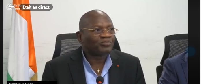 MATCH DE GALA DE L’INDÉPENDANCE : SILAS METCH, MAMADOU TOURÉ ET BELMONDE DOGO ANNONCENT LE CHOC INÉDIT ENTRE LE GOUVERNEMENT ET LA FIF
