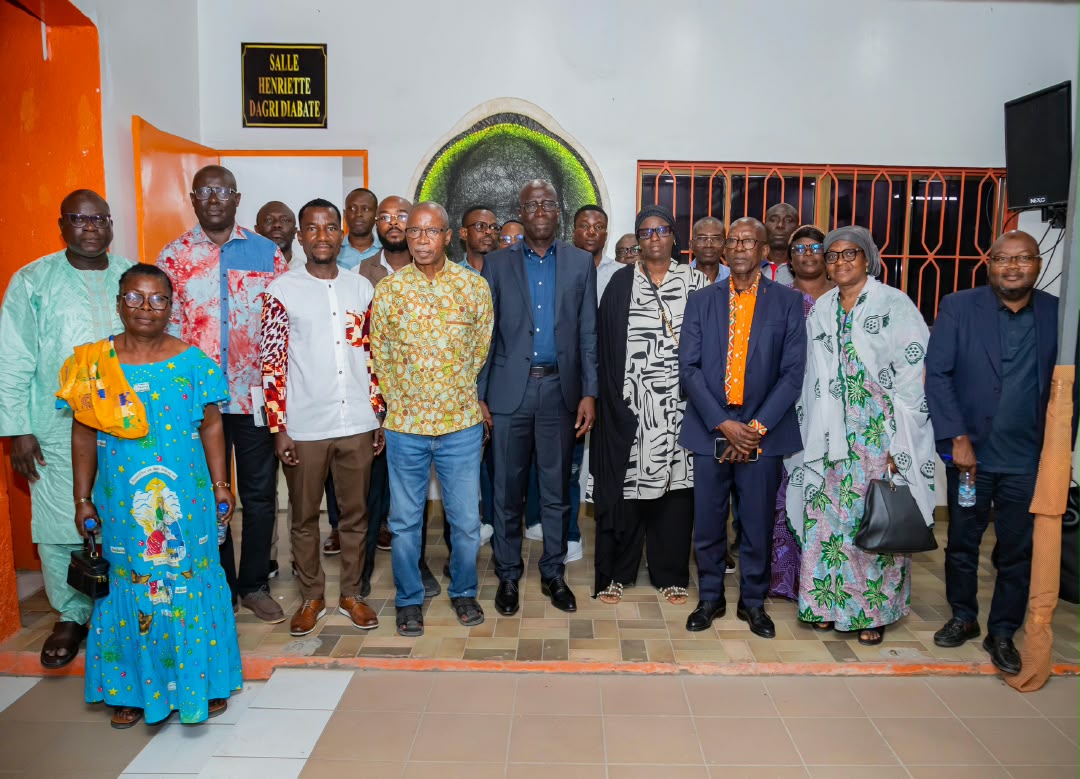 RHDP COCODY : Dr. KÉITA MAMADOU PRÉSENTE SON BUREAU DÉPARTEMENTAL DES TRANCHES À LA COORDINATION